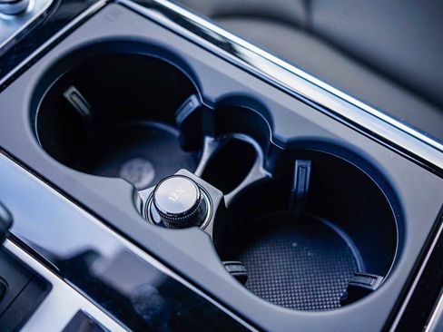 Used 2025 Audi Q7 Premium Plus w/ Premium Plus Package image 23