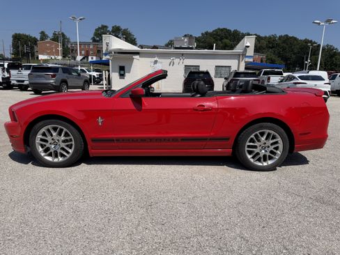 Used 2014 Ford Mustang Premium w/ Electronics Package RWD image 18