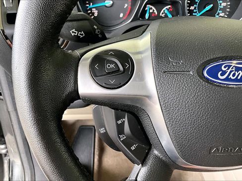 Used 2015 Ford Escape Titanium FWD image 22