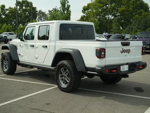 New 2026 Jeep Gladiator Mojave w/ Steel Bumper Group AWD/4WD image 5