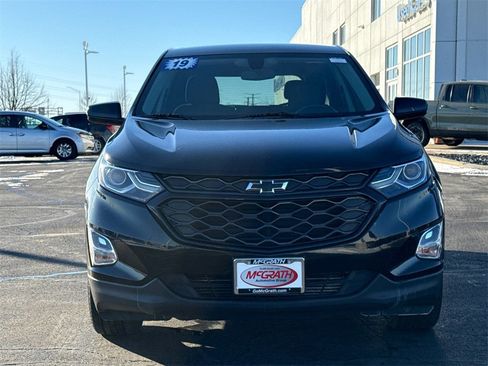 Used 2019 Chevrolet Equinox LT image 4