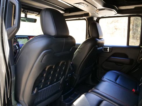 Used 2020 Jeep Wrangler Unlimited Rubicon image 27