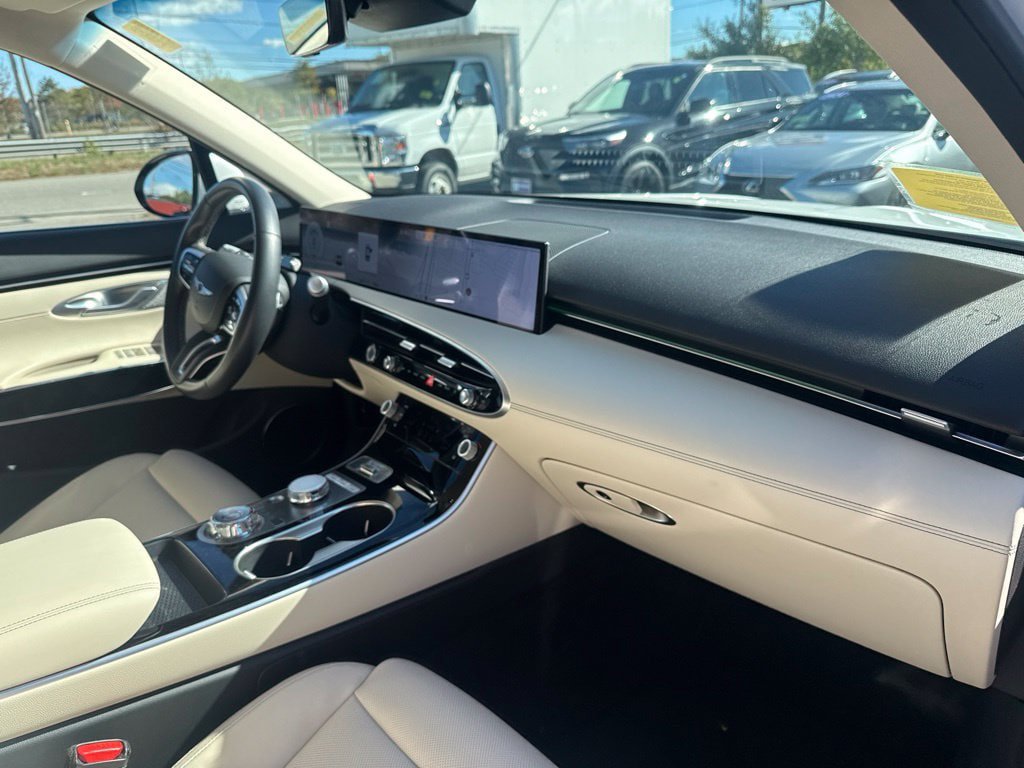 Used 2026 Genesis GV70 2.5T AWD/4WD image 26