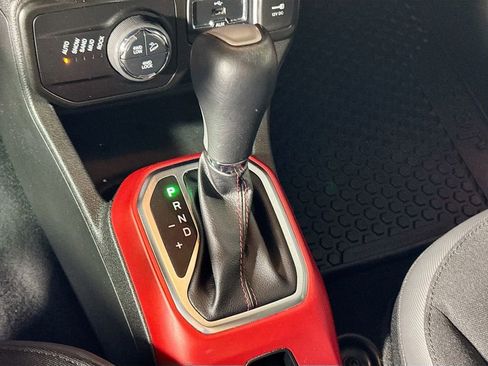 Certified 2022 Jeep Renegade Trailhawk w/ Sun/Sound Group image 19