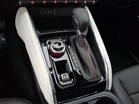 New 2026 GMC Canyon AT4X image 7