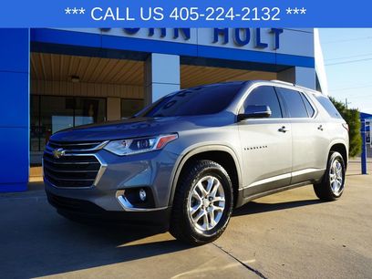 Used 2021 Chevrolet Traverse LT