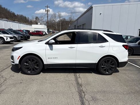 Certified 2023 Chevrolet Equinox RS image 3