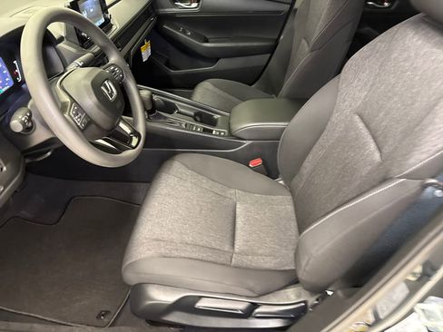 Certified 2025 Honda Accord LX image 16