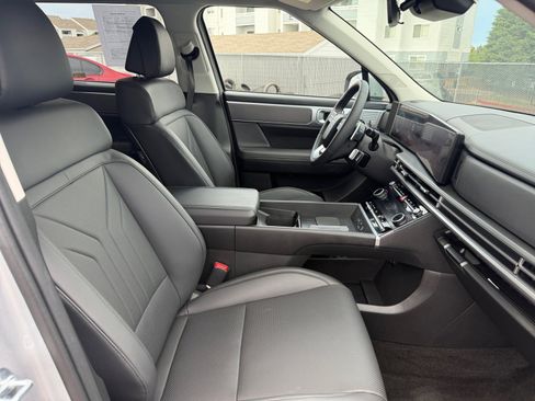 Used 2026 Hyundai Santa Fe SEL AWD/4WD image 19