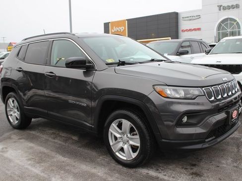 Used 2022 Jeep Compass Latitude w/ Convenience Group image 1
