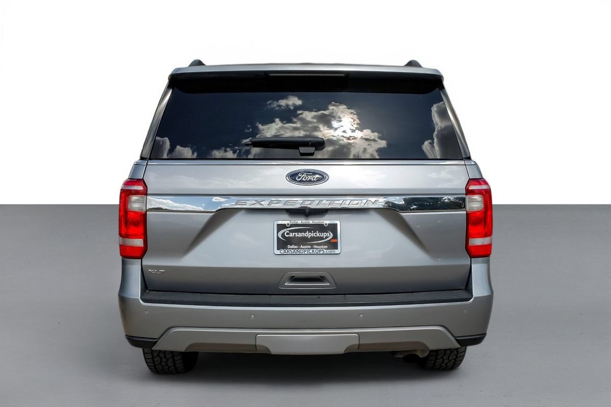 Used 2020 Ford Expedition XLT w/ Equipment Group 202A AWD/4WD image 8