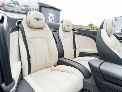 Used 2024 Bentley Continental GT Speed AWD/4WD image 20