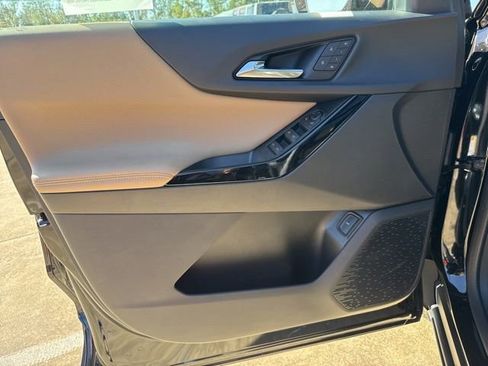 New 2026 Chevrolet Equinox ACTIV w/ Convenience Package III image 33