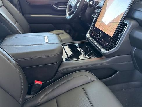 New 2026 GMC Yukon Denali w/ Advanced Technology Package AWD/4WD image 20