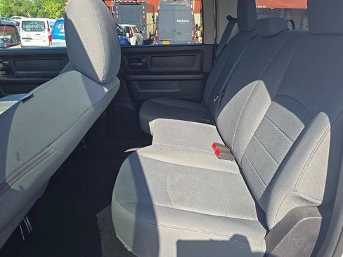 Used 2016 RAM 1500 Express AWD/4WD image 14