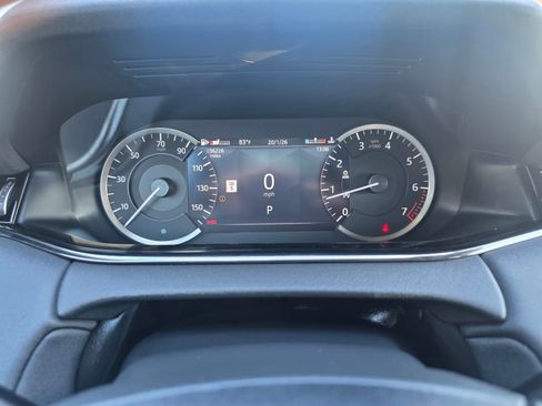 Used 2022 Land Rover Range Rover Evoque R-Dynamic S image 17