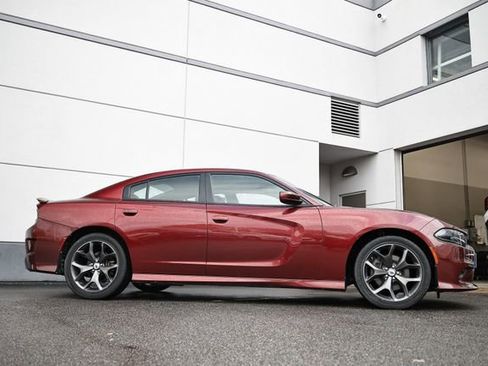Used 2019 Dodge Charger GT image 4