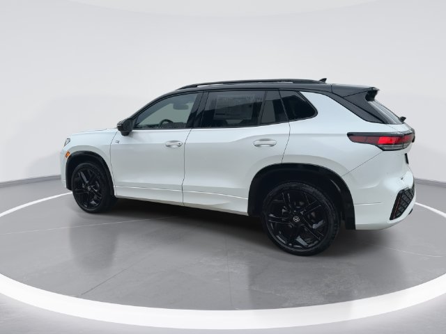 New 2026 Volkswagen Tiguan SE R-Line AWD/4WD image 9