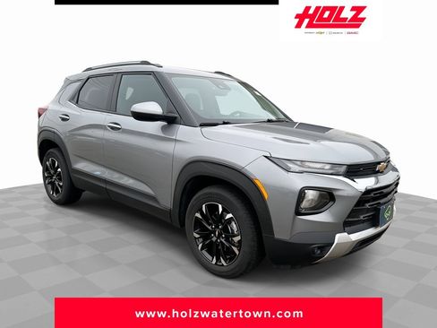 Certified 2023 Chevrolet TrailBlazer LT image 1