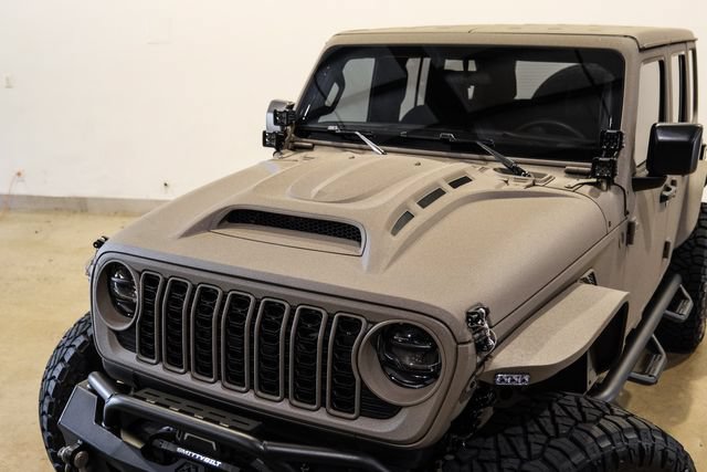 Used 2026 Jeep Wrangler Unlimited Sport AWD/4WD image 25
