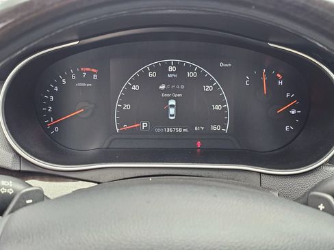 Used 2014 Kia Cadenza Premium w/ Luxury Package FWD image 26