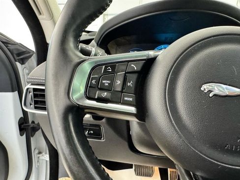 Used 2017 Jaguar F-PACE R-Sport AWD/4WD image 24