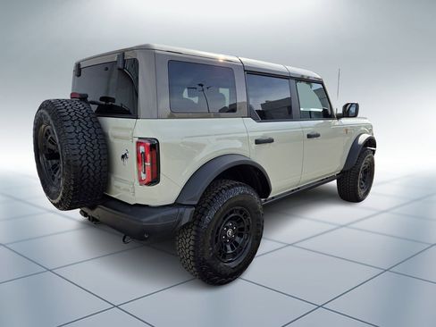 New 2026 Ford Bronco Badlands image 3