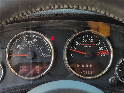 Used 2016 Jeep Wrangler Unlimited Rubicon AWD/4WD image 6