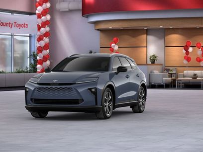 New 2025 Toyota Crown Signia