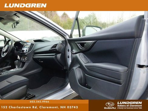 Used 2023 Subaru Crosstrek 2.0i image 8