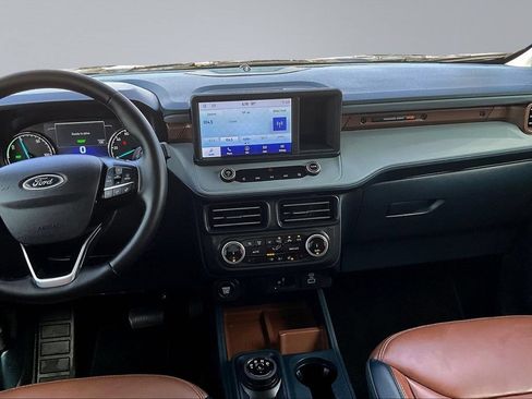 Used 2024 Ford Maverick Lariat FWD image 11