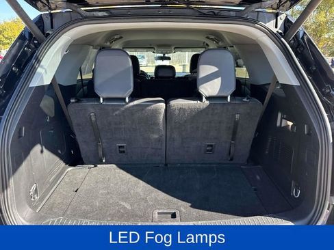 Used 2024 Ford Explorer XLT w/ Equipment Group 202A image 11