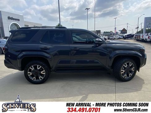 Used 2025 Toyota 4Runner TRD Sport Premium AWD/4WD image 43