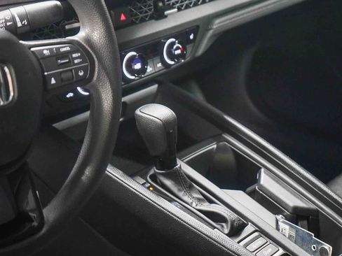 Used 2024 Honda Accord EX image 24