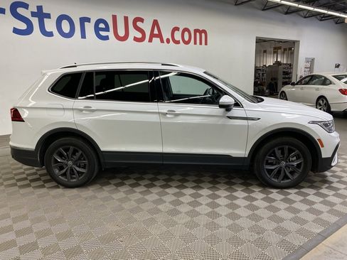 Used 2022 Volkswagen Tiguan SE image 9