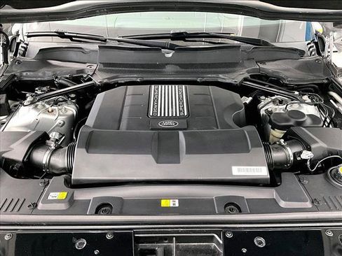 Used 2019 Land Rover Range Rover Supercharged AWD/4WD image 11