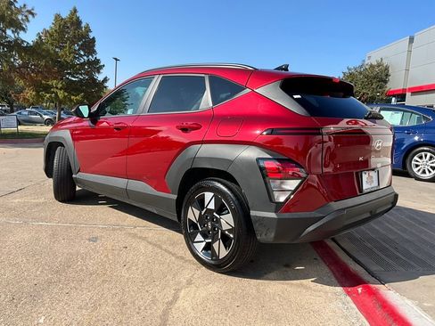 Used 2025 Hyundai Kona SEL image 8