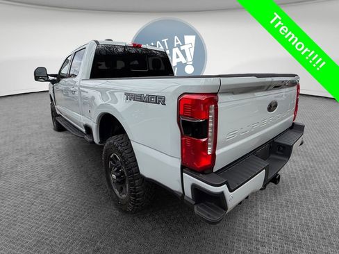 Used 2025 Ford F350 Lariat w/ Lariat Ultimate Package AWD/4WD image 6