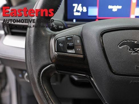 Used 2021 Ford Mustang Mach-E Select w/ Comfort/Appearance Package AWD/4WD image 14