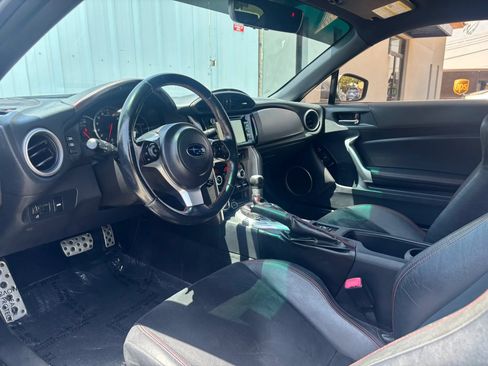 Used 2017 Subaru BRZ Limited w/ Popular Package #3 RWD image 14