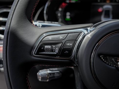 New 2025 Bentley Flying Spur Plug-In Hybrid image 26