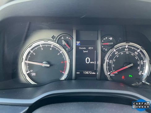 Certified 2024 Toyota 4Runner Limited image 24