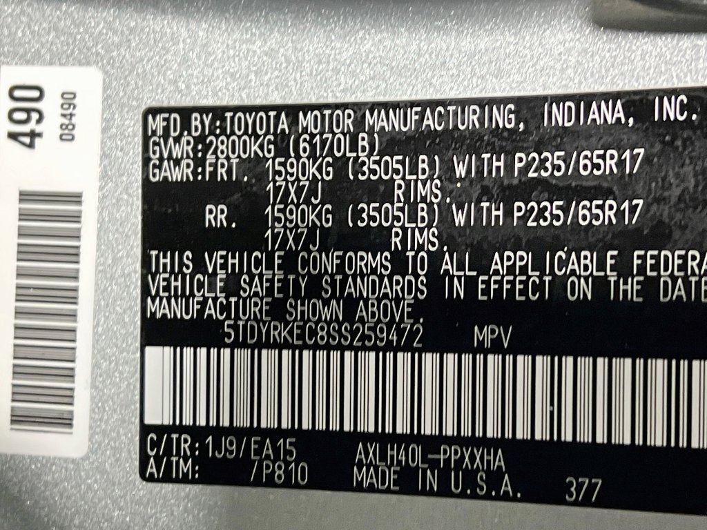 Certified 2025 Toyota Sienna XLE FWD image 29