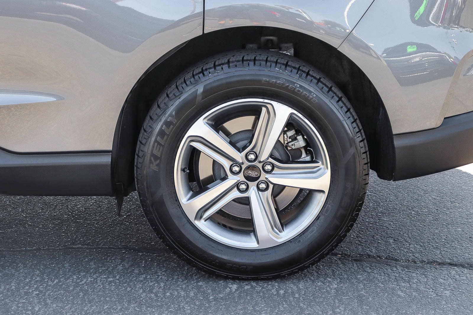 Certified 2023 Ford Edge SEL w/ Convenience Package AWD/4WD image 8
