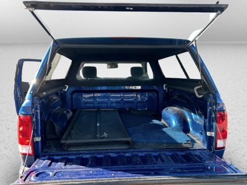 Used 2015 RAM 1500 Express image 19