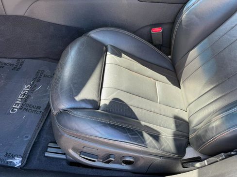 Used 2018 Genesis G80 3.3T Sport image 31