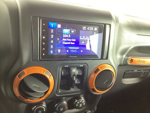 Used 2017 Jeep Wrangler Unlimited Sport w/ Quick Order Package 24S image 23