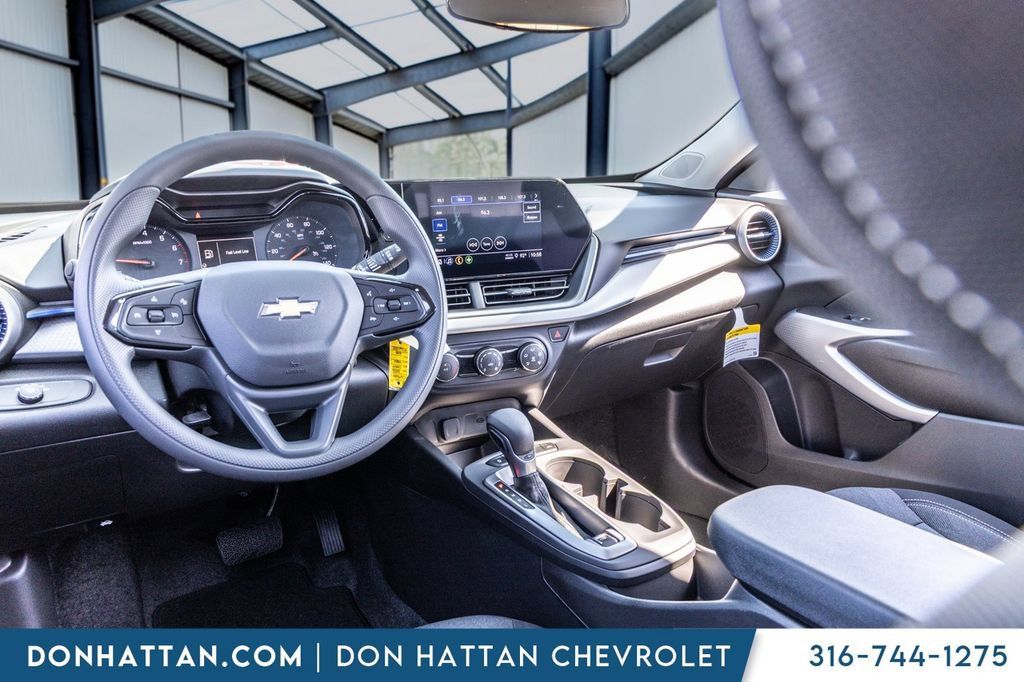 New 2026 Chevrolet Trax LS FWD image 16
