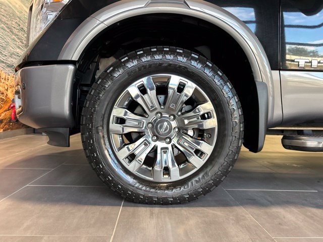 Used 2018 Nissan Titan Platinum Reserve w/ Platinum Utility Package AWD/4WD image 38