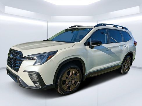 Certified 2025 Subaru Ascent Bronze Edition w/ Popular Package #2 AWD/4WD image 15